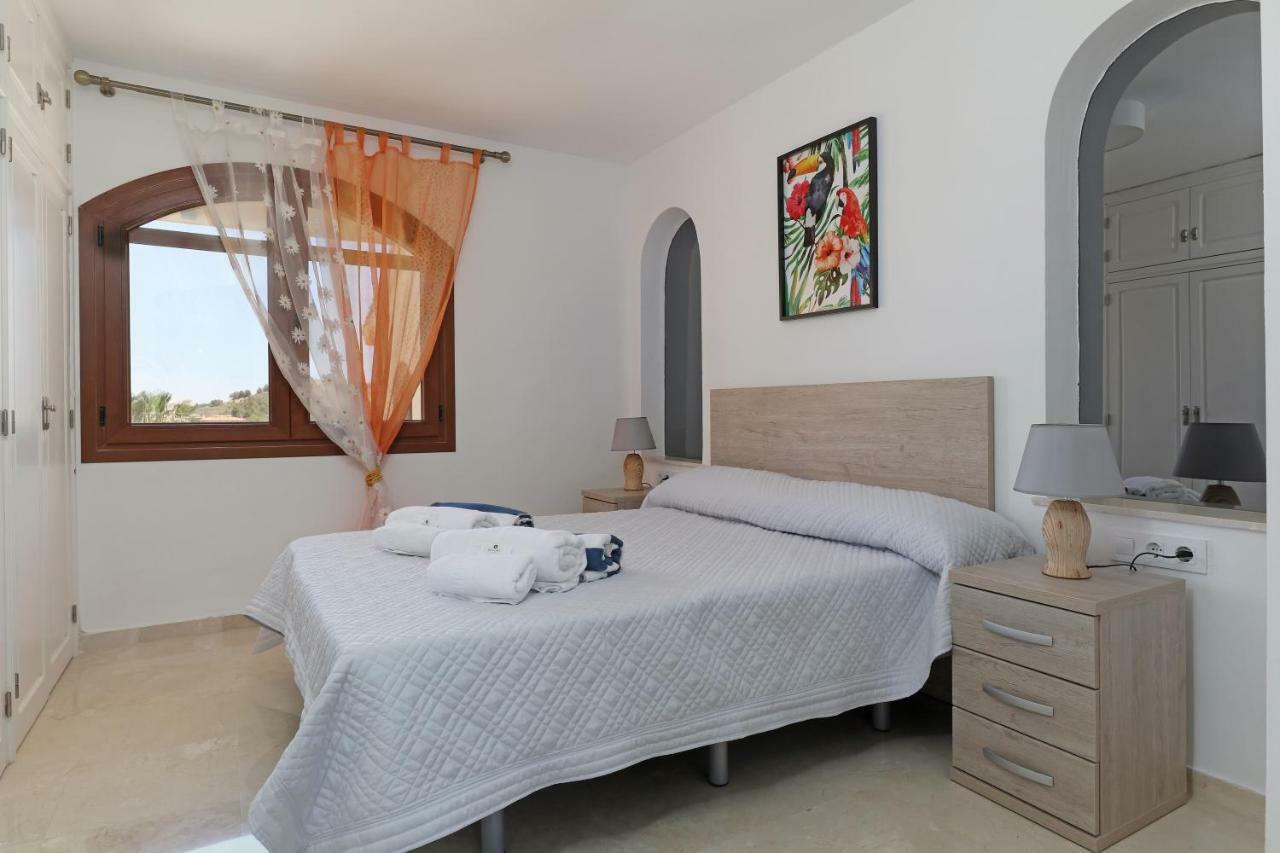 Palmeras 4 With Rooftop Solarium And Fiber Optic Internet Apartment